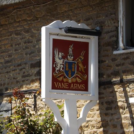 Hotel The Vane Arms Sudborough Zewnętrze zdjęcie